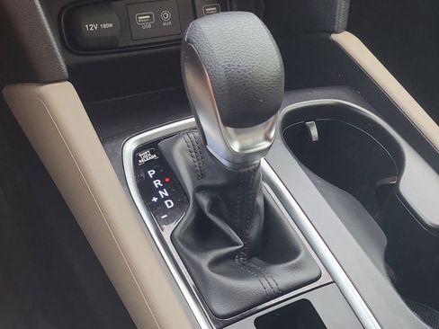 Used 2020 Hyundai Santa Fe SE image 22