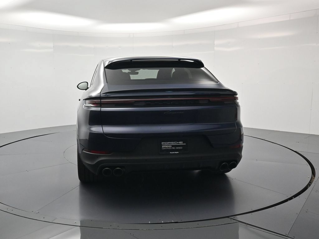 Certified 2025 Porsche Cayenne Coupe AWD/4WD image 43