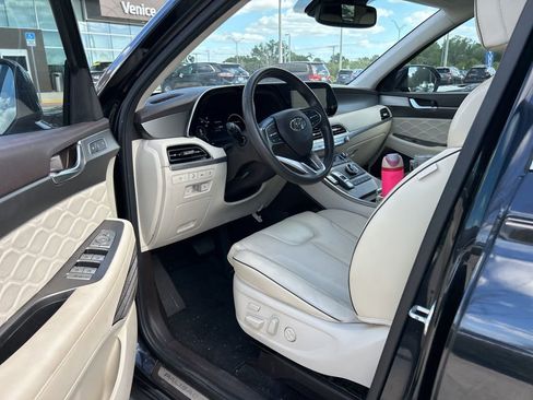 Used 2020 Hyundai Palisade Limited image 8