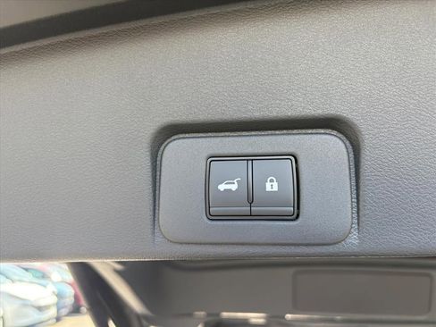 New 2026 Nissan Rogue Platinum image 25