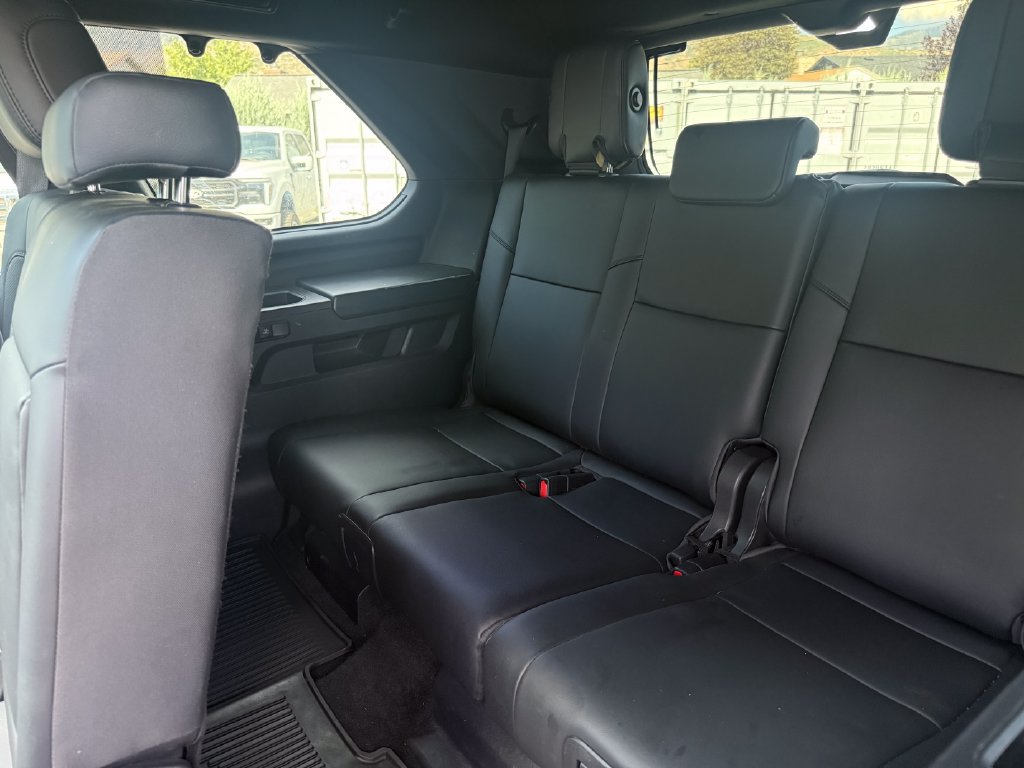 Used 2025 Toyota Sequoia Limited w/ Tow Technology Package AWD/4WD image 39
