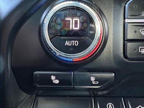 Used 2020 GMC Sierra 1500 Elevation w/ Elevation Value Package image 30