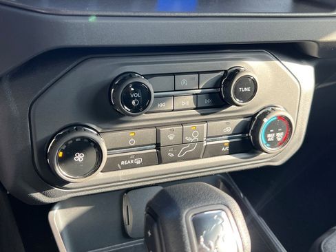 New 2025 Ford Bronco 2-Door image 17