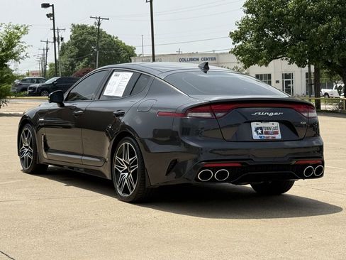 Used 2023 Kia Stinger GT2 RWD image 5