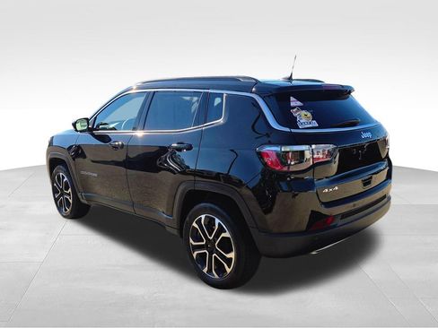 Used 2023 Jeep Compass Limited AWD/4WD image 5