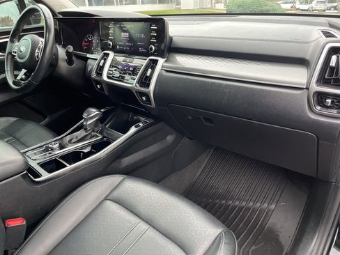 Used 2021 Kia Sorento S w/ Panoramic Sunroof Package image 41