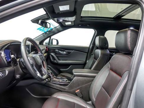 Certified 2023 Chevrolet Blazer RS w/ Enhanced Convenience Package AWD/4WD image 13