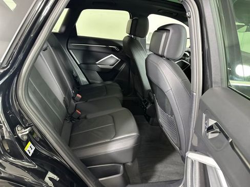 Used 2022 Audi Q3 2.0T Premium w/ Convenience Package image 27