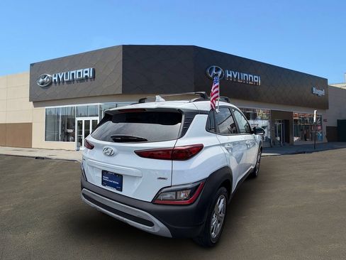 Certified 2023 Hyundai Kona SEL AWD/4WD image 5