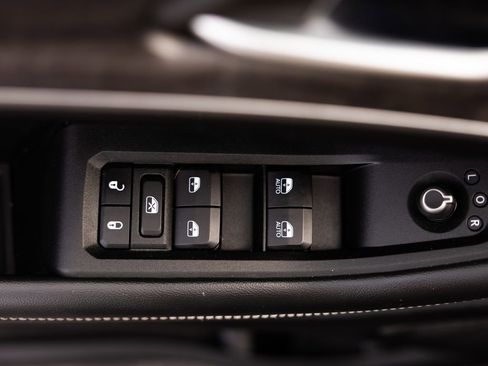 Used 2021 Jeep Grand Cherokee L Limited image 22