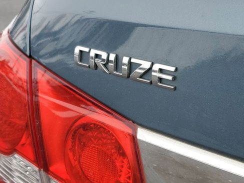 Used 2012 Chevrolet Cruze LS w/ Connectivity Package image 25