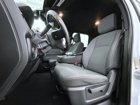 Used 2023 RAM 3500 Tradesman image 10