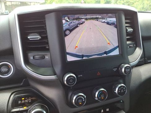 Used 2021 RAM 1500 Big Horn AWD/4WD image 16
