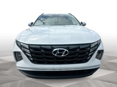 Used 2024 Hyundai Tucson SEL FWD image 3