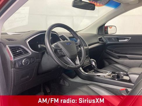 Used 2017 Ford Edge Titanium w/ Equipment Group 301A AWD/4WD image 14