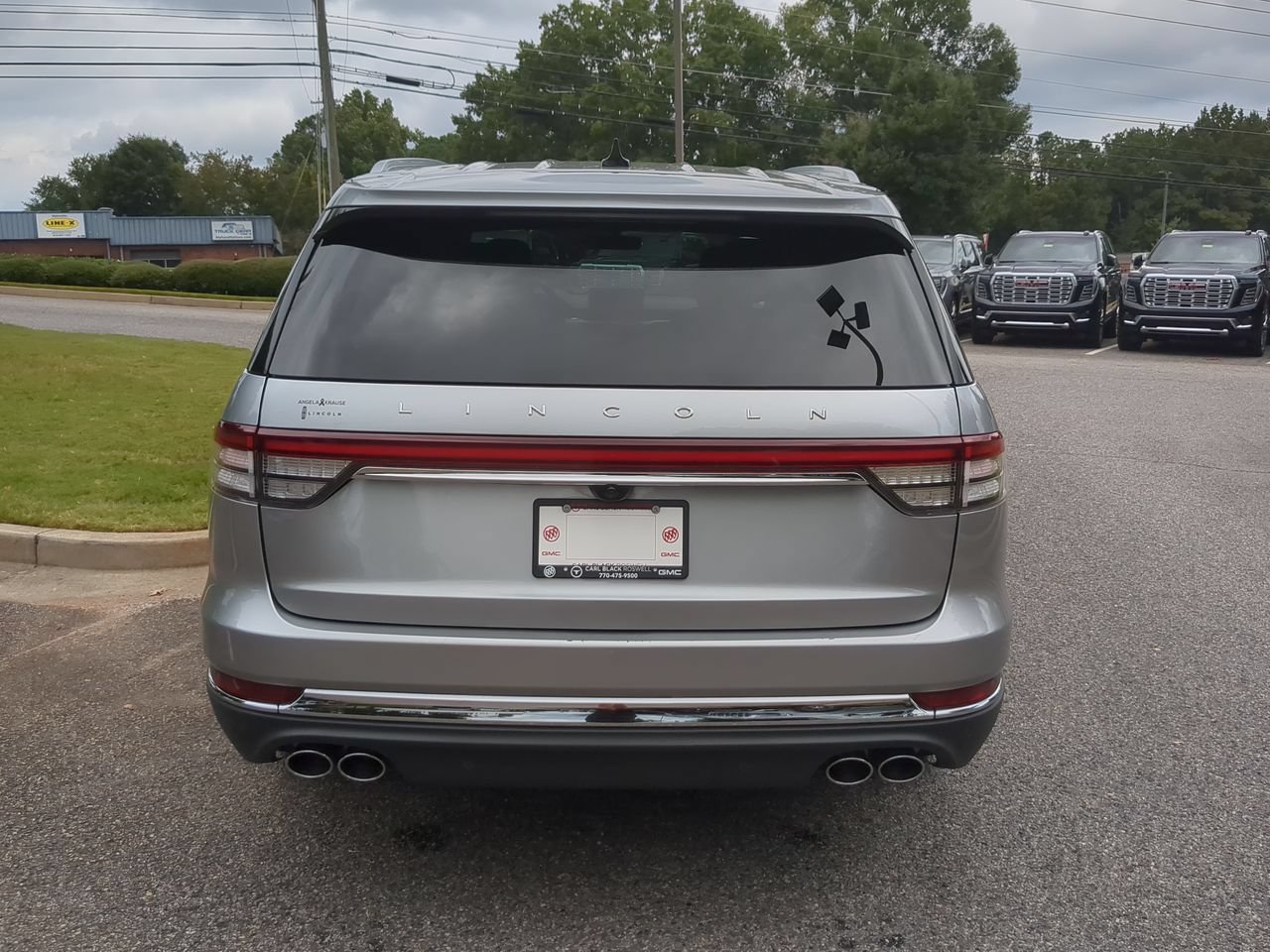 Used 2024 Lincoln Aviator Reserve w/ Equipment Group 201A RWD image 7