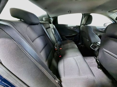 Used 2019 Chevrolet Malibu LT FWD image 27