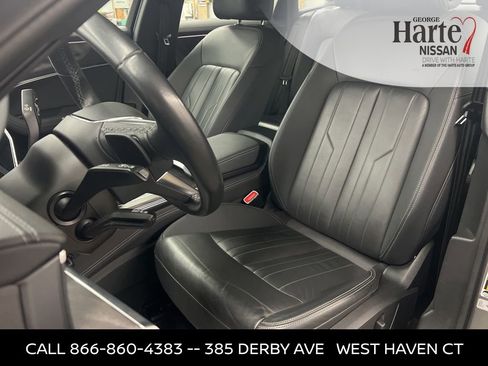 Used 2024 Audi A6 Premium Plus image 30