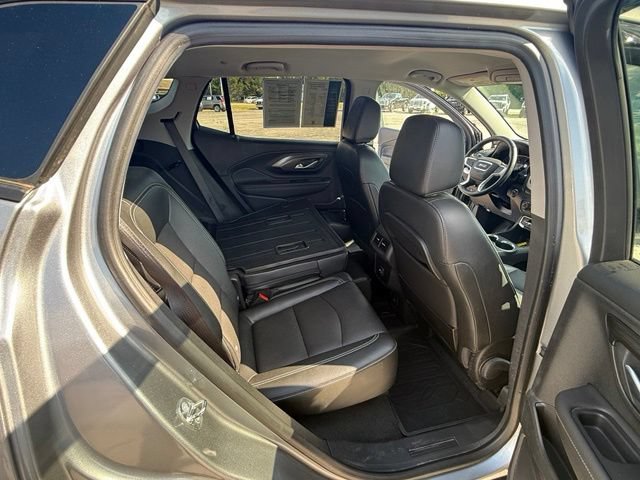 Certified 2023 GMC Terrain SLT w/ Tech Package AWD/4WD image 30