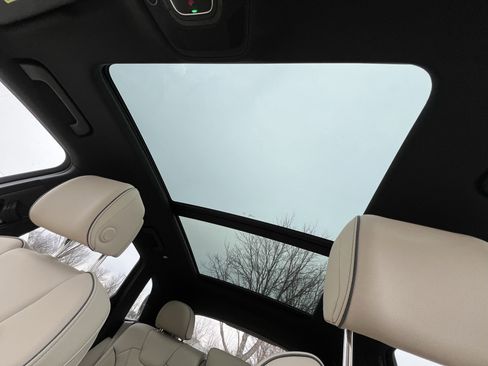 Used 2025 Audi Q5 2.0T Premium w/ Convenience Plus Package image 29