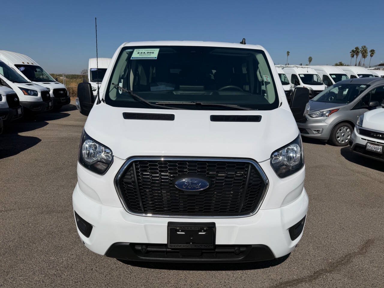 Used 2024 Ford Transit 350 XLT RWD image 3