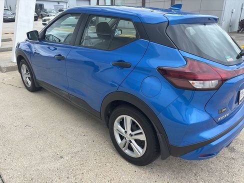Used 2025 Nissan Kicks Play S FWD image 9