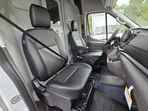 New 2025 Ford Transit 250 148 Medium Roof Extended AWD w/ Exterior Upgrade Package image 15