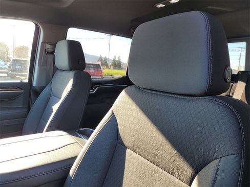 New 2026 GMC Sierra 1500 Elevation w/ Preferred Package image 12
