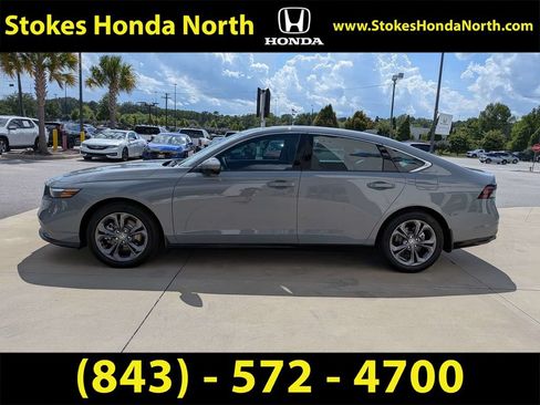 Used 2025 Honda Accord EX-L image 10