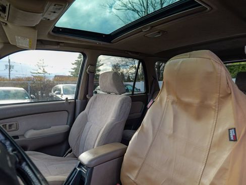 Used 1999 Toyota 4Runner SR5 image 21