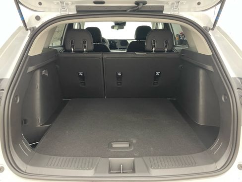 New 2026 Chevrolet Trax LS w/ LS Convenience Package FWD image 12
