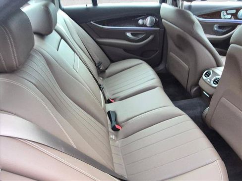 Used 2020 Mercedes-Benz E 350 4MATIC Sedan image 21