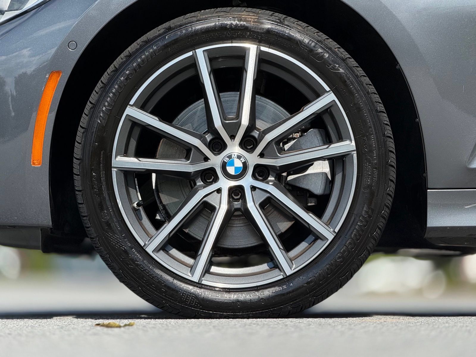 Used 2020 BMW 330i xDrive Sedan AWD/4WD image 18