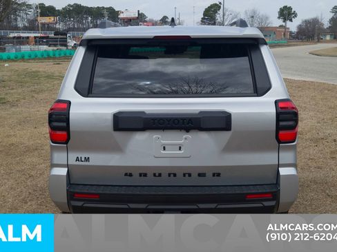 Used 2025 Toyota 4Runner SR5 image 6