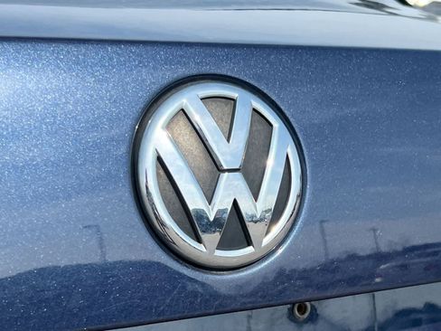 Used 2015 Volkswagen Passat 1.8T Wolfsburg Edition FWD image 11