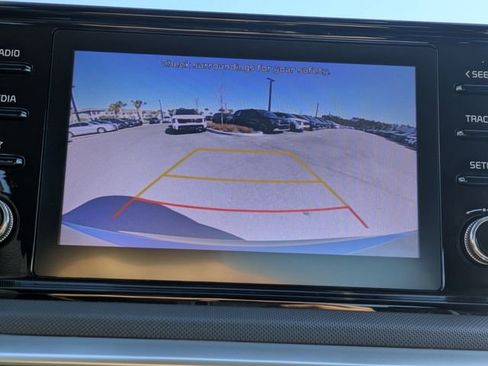 Used 2022 Kia K5 LXS image 20