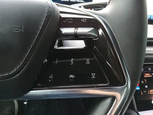 New 2026 Cadillac Vistiq Sport AWD/4WD image 21