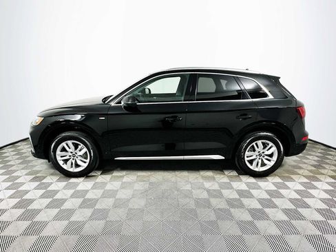 Certified 2023 Audi Q5 2.0T Premium w/ Convenience Package AWD/4WD image 4