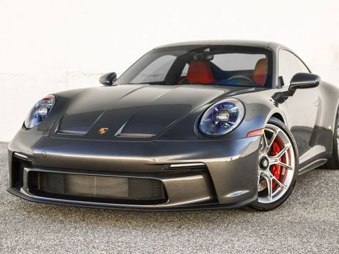 Used 2022 Porsche 911 GT3 image 6