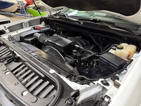Used 2023 Chevrolet Silverado 2500 W/T w/ WT Convenience Package AWD/4WD image 75