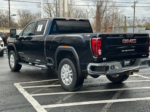 Used 2022 GMC Sierra 2500 SLE w/ SLE Convenience Package image 8