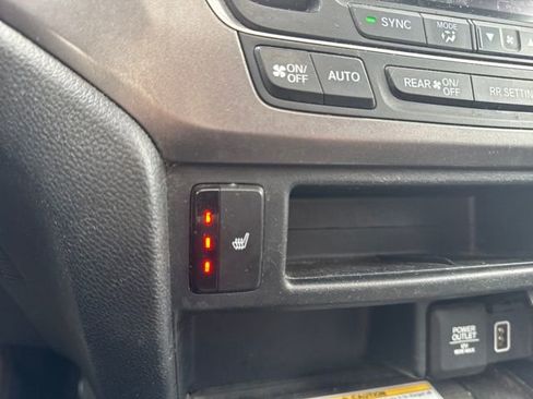 Used 2021 Honda Pilot Special Edition image 29