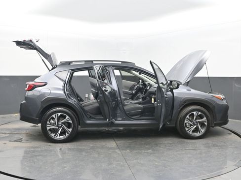 Used 2025 Subaru Crosstrek 2.0i Premium w/ Crosstrek Mirror Package image 43