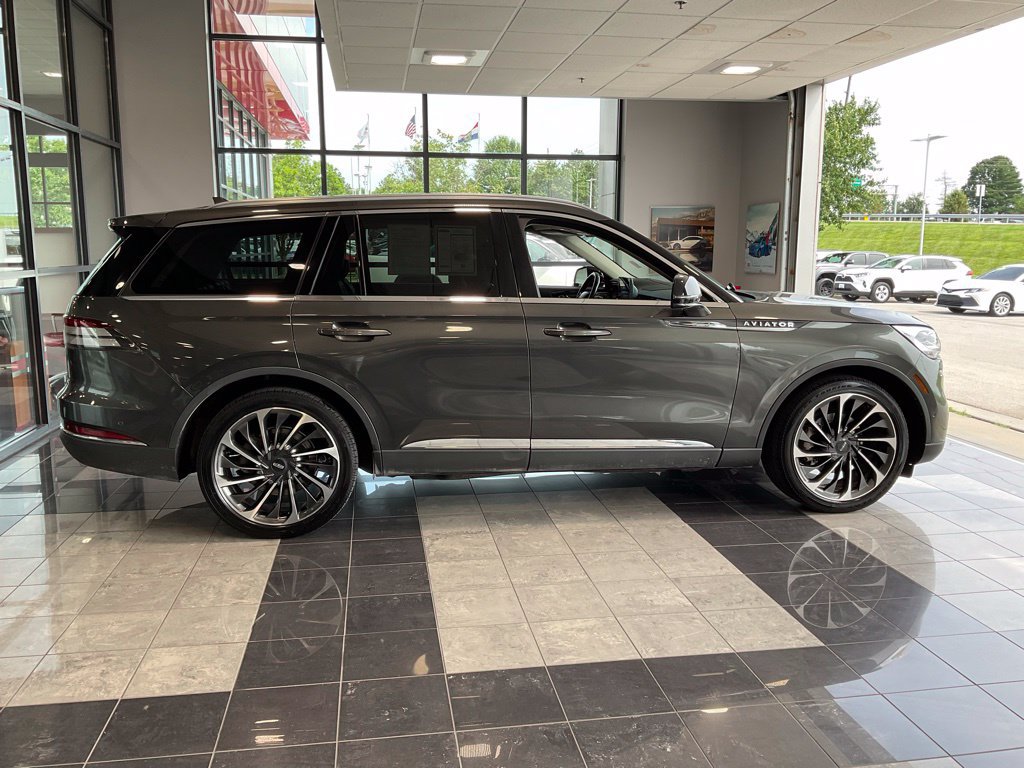 Used 2020 Lincoln Aviator Reserve w/ Equipment Group 202A AWD/4WD image 5