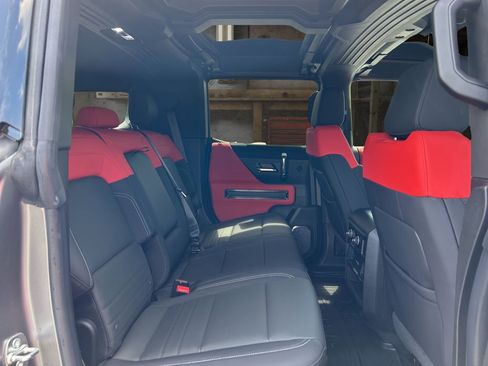 New 2026 GMC Hummer EV 3X w/ Carbon Fiber Edition Package AWD/4WD image 18