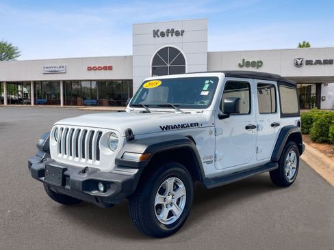 Used 2018 Jeep Wrangler Unlimited Sport S AWD/4WD image 1