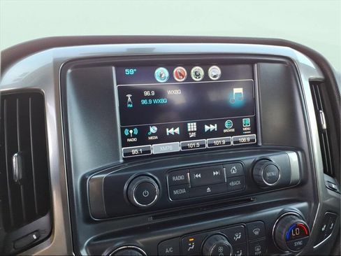 Used 2018 Chevrolet Silverado 1500 LT w/ All Star Edition image 16