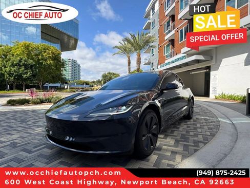 Used 2025 Tesla Model 3 Long Range RWD image 1