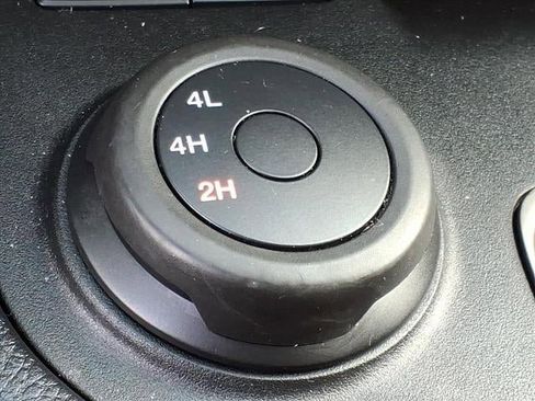 Used 2020 Ford Ranger XLT w/ Equipment Group 301A Mid image 19