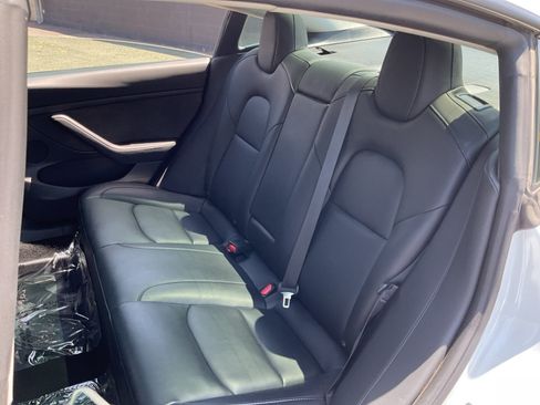 Used 2023 Tesla Model 3 Standard Range RWD image 18